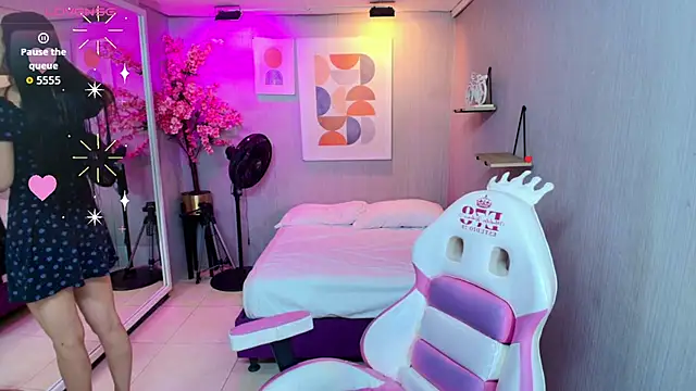 Sol rousse online show from January 14, 12:00 pm