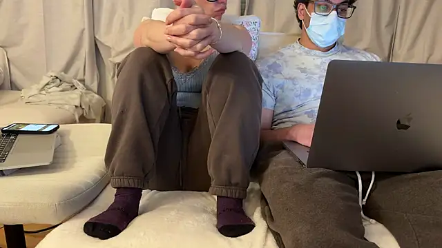 Ambrrr online show from April 7, 2:12 am