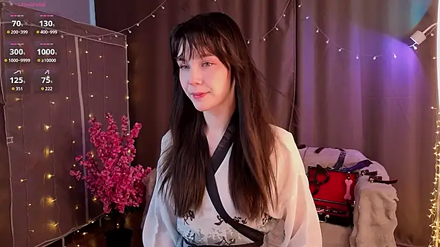 Snapshot of KiraYukimura chatting on February 23, 4:32 am KiraYukimura online show from February 23, 4:32 am