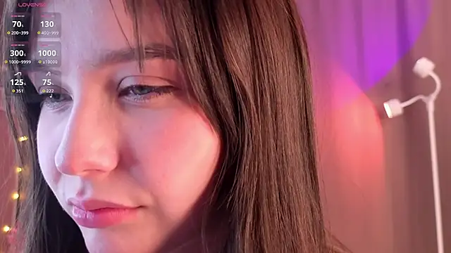 Snapshot of KiraYukimura chatting on March 1, 2:46 am KiraYukimura online show from March 1, 2:46 am