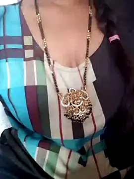 Snapshot of ramya_sri chatting on February 28, 8:59 am ramya sri online show from February 28, 8:59 am