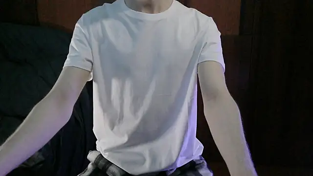 Snapshot of Sauntper chatting on February 18, 10:28 pm Sauntper online show from February 18, 10:28 pm