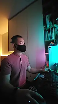 OnlyHand9x online show from February 23, 5:10 pm