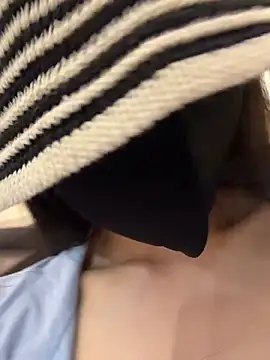 ZJbaby online show from May 21, 3:30 pm