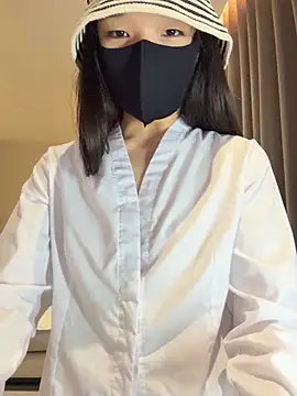 ZJbaby online show from May 31, 2:24 pm