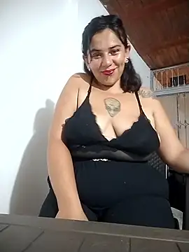 happycarlha online show from January 9, 2:03 am