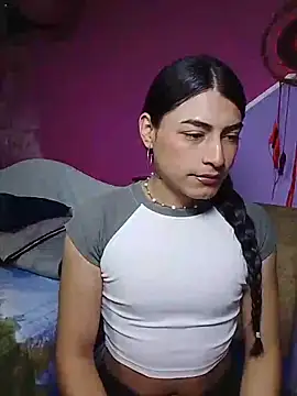 Snapshot of Selena_Nova chatting on February 26, 12:31 am Selena Nova online show from February 26, 12:31 am