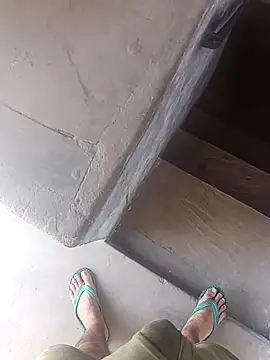 daksh  8 inche online show from February 25, 5:50 am