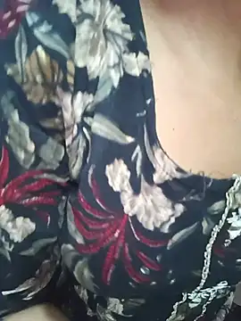 Snapshot of sexy_jasma chatting on May 16, 11:42 am sexy jasma online show from May 16, 11:42 am