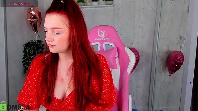 Snapshot of Gloria_Gordon chatting on February 27, 7:19 am Gloria Gordon online show from February 27, 7:19 am