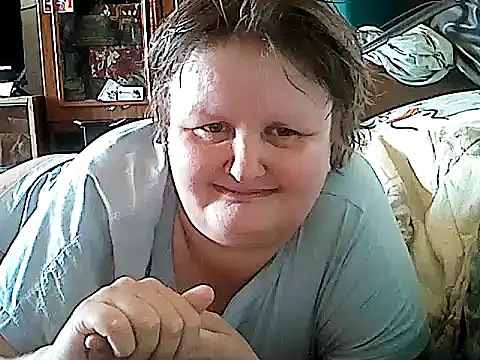 nataly4560 online show from May 5, 11:40 am