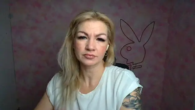 Madonna Fire online show from March 14, 6:30 am