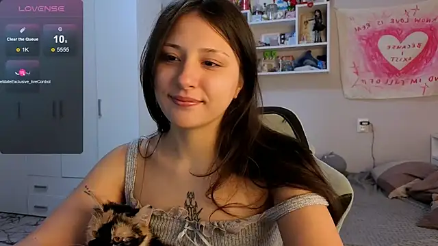 Snapshot of miralyn_ chatting on March 20, 7:57 am miralyn online show from March 20, 7:57 am