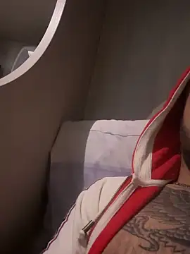 Snapshot of ASannicand64659 chatting on January 13, 9:42 pm ASannicand64659 online show from January 13, 9:42 pm