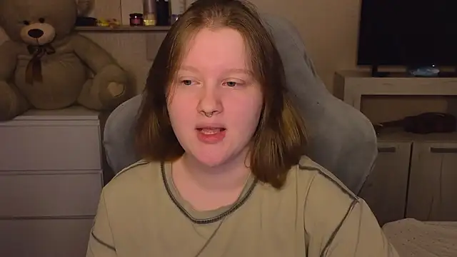 Ol1via online show from March 27, 1:55 am