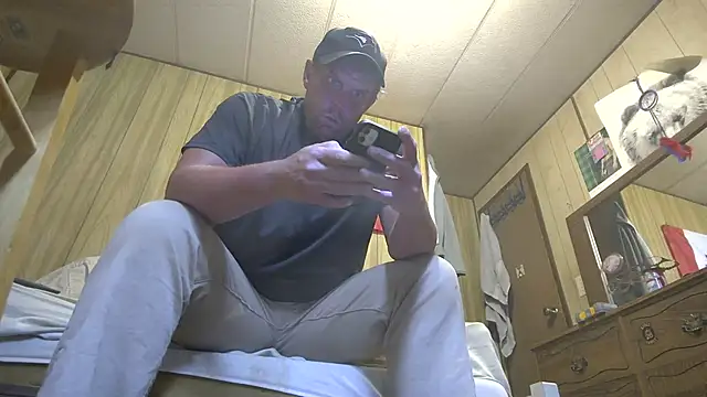 HottiesHoles online show from July 28, 8:34 pm