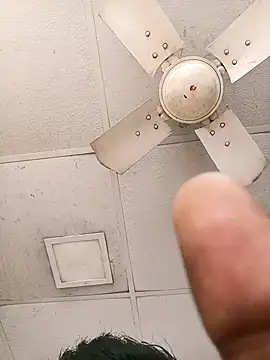 Snapshot of rajahihub chatting on February 28, 8:37 am rajahihub online show from February 28, 8:37 am