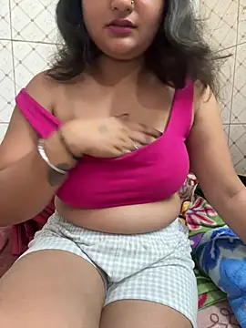 Snapshot of Curvy_Anaya chatting on June 18, 5:50 pm Curvy Anaya online show from June 18, 5:50 pm