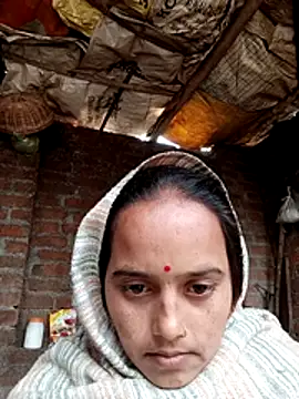 Madhuri Love143 online show from January 8, 6:26 am