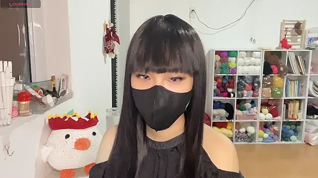 Tieu-May online show from March 6, 8:55 am