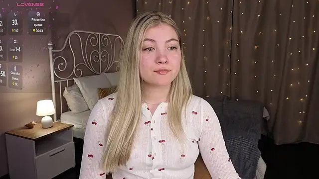 Angel  Grace online show from April 15, 12:17 am