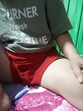 Snapshot of RinaPink chatting on February 1, 11:03 pm RinaPink online show from February 1, 11:03 pm