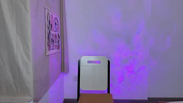 Snapshot of afahyu chatting on March 9, 2:21 pm afahyu online show from March 9, 2:21 pm