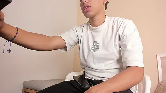 AustinTowers online show from January 12, 4:45 pm