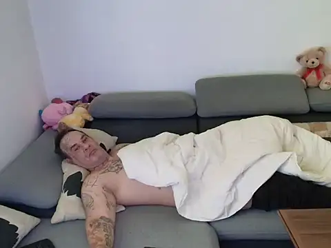 jirkasoukr online show from February 14, 9:50 am