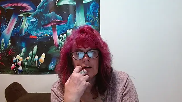 ladylavende3 online show from October 15, 5:18 am