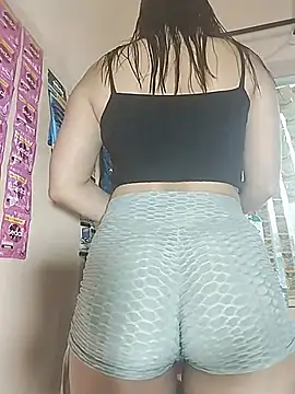 Snapshot of Lara_queenxxx chatting on March 16, 11:36 am Lara queenxxx online show from March 16, 11:36 am