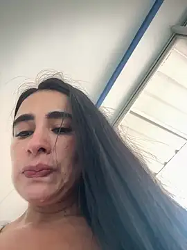 RoseOnYou online show from April 7, 7:47 pm