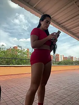 RoseOnYou online show from April 10, 7:29 pm