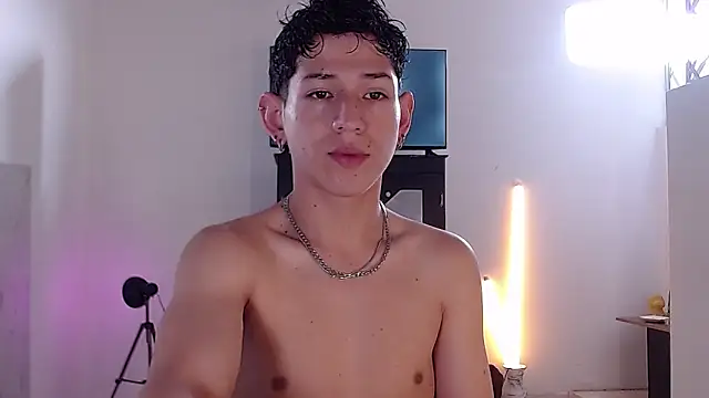 yorsamm smit online show from March 31, 1:11 pm