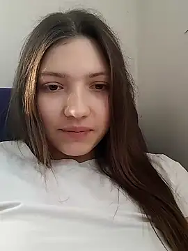 Snapshot of LunaTori456 chatting on January 13, 11:15 am LunaTori456 online show from January 13, 11:15 am