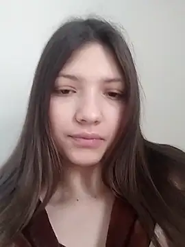 LunaTori456 online show from February 5, 8:30 am