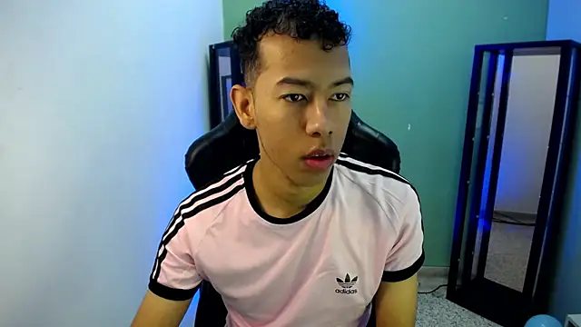 Tupac D online show from January 11, 5:45 am