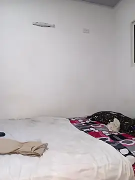 IIv0ryN0IIReX-XX online show from March 4, 9:59 am