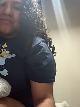 Snapshot of Angeliccreamyrican chatting on February 7, 7:01 am Angeliccreamyrican online show from February 7, 7:01 am