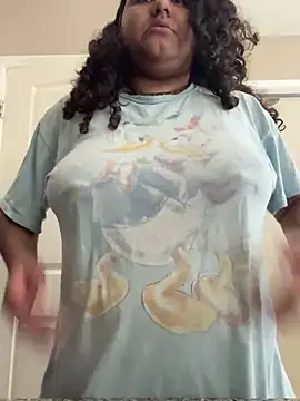 Snapshot of Angeliccreamyrican chatting on February 20, 4:29 pm Angeliccreamyrican online show from February 20, 4:29 pm