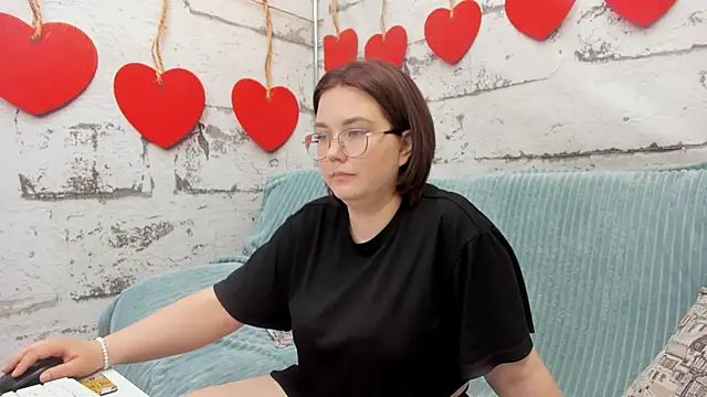 Sweetie Rozzy online show from May 2, 1:32 am
