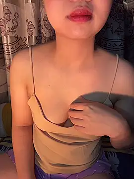 Snapshot of Bong_lovelyy chatting on January 10, 12:56 am Bong lovelyy online show from January 10, 12:56 am