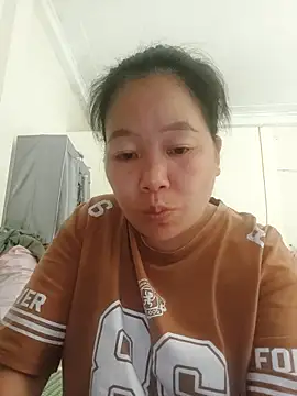 Snapshot of donaaa2 chatting on March 20, 12:59 am donaaa2 online show from March 20, 12:59 am