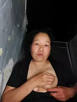 Snapshot of donaaa2 chatting on April 9, 3:17 pm donaaa2 online show from April 9, 3:17 pm