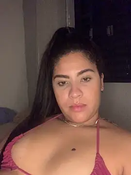 Snapshot of kahraujo chatting on March 17, 11:19 pm kahraujo online show from March 17, 11:19 pm