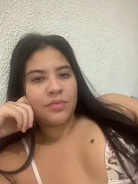 Snapshot of kahraujo chatting on March 26, 3:23 am kahraujo online show from March 26, 3:23 am