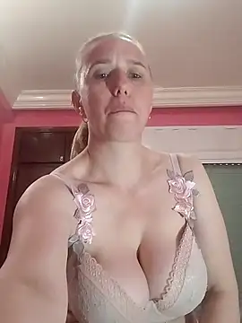 Adinashow12 online show from March 28, 6:29 pm