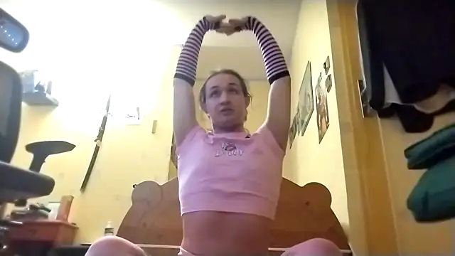 Snapshot of julialafemboy59 chatting on January 12, 1:27 pm julialafemboy59 online show from January 12, 1:27 pm