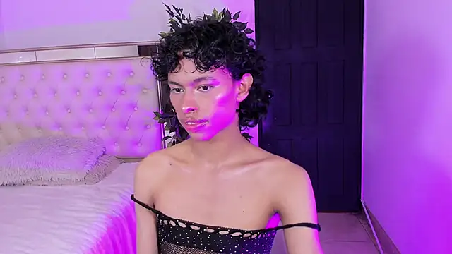 Snapshot of Im_FelixHunter chatting on February 5, 8:13 pm Im FelixHunter online show from February 5, 8:13 pm