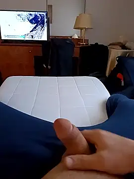 Snapshot of GrowledTyndale chatting on January 11, 1:05 pm GrowledTyndale online show from January 11, 1:05 pm